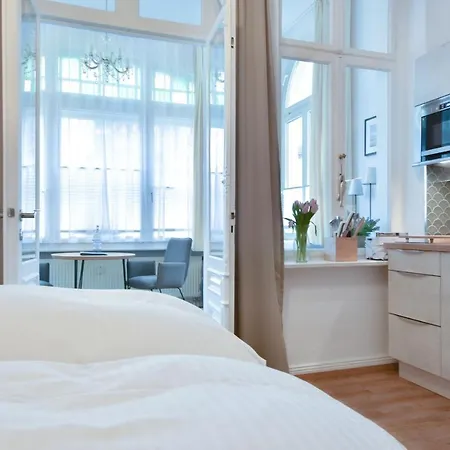 Schloss Hohenzollern 13 *