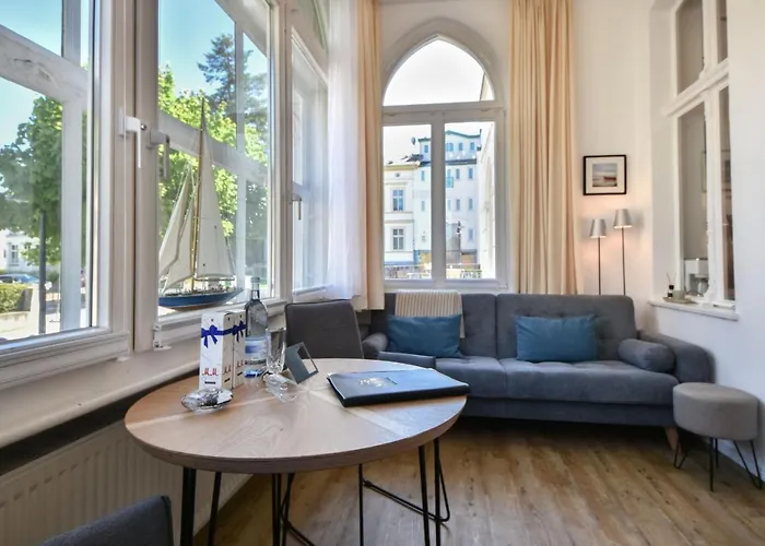 Schloss Hohenzollern 13 公寓 *