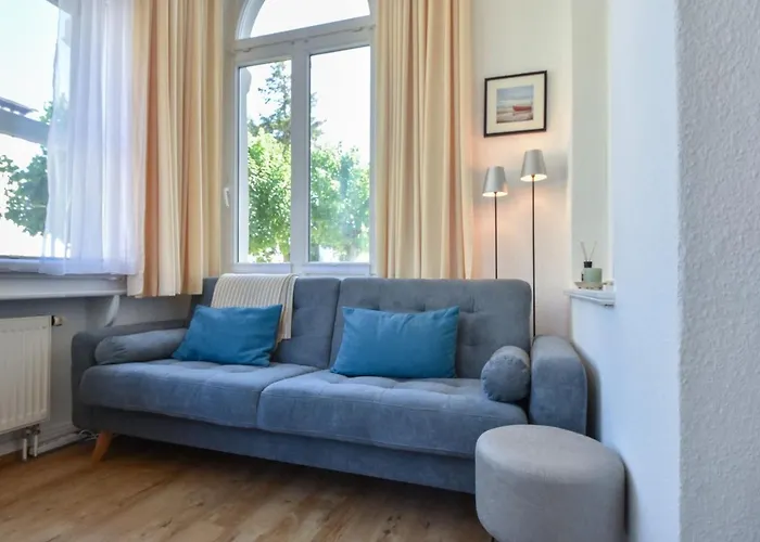 Schloss Hohenzollern 13 公寓 塞巴特黑灵斯多夫